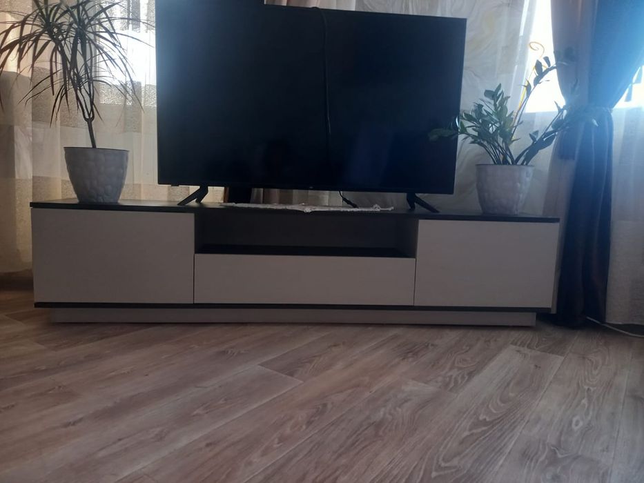 Тумба под телевизор