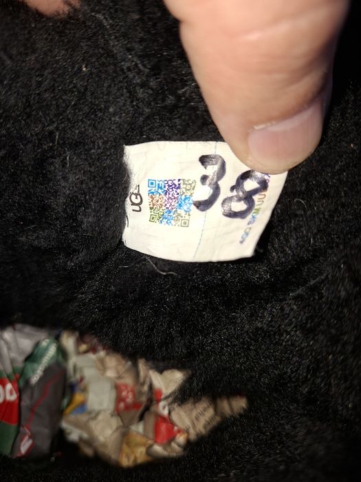 Vând cisme UGG originale nr 38