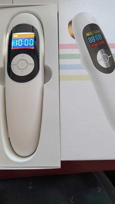 Aparat terapie laser profesional NOU