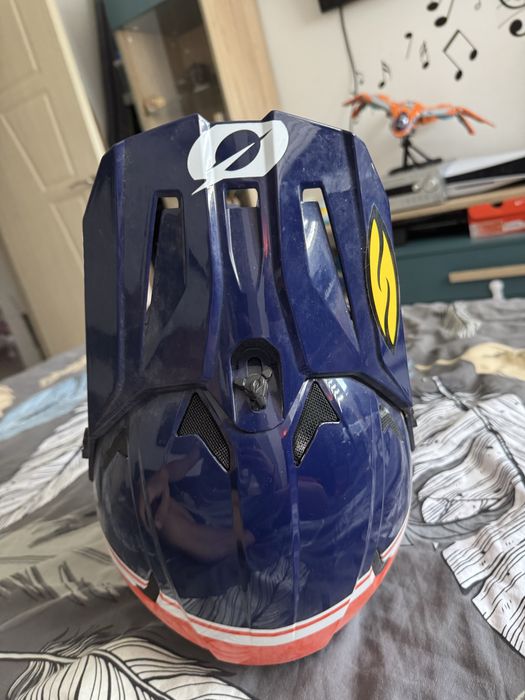 Каска oneal със очила