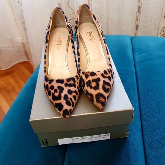 Pantof Shiver(Pitii) material par  ponei nr 40 vin perfect pt 25,5