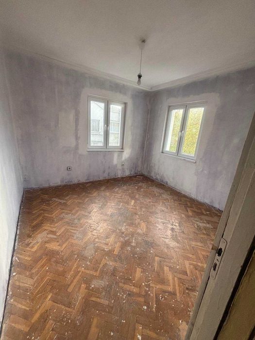 Продава се Двустаен апартамент в Пловдив, Остромила - 58 кв.м за 1599 €/кв.м - Снимка #2