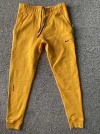 Pantaloni sport Nike x Drake Noocta yellow pants ( nike noocta )