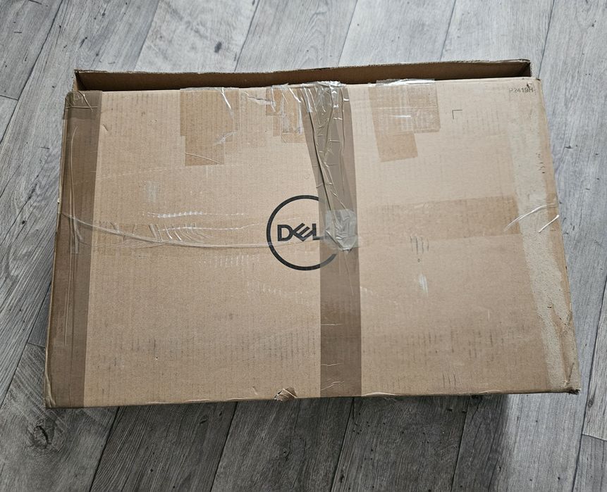 Monitor Dell 24” P2419H Full HD / Display spart/Suport/Picior/Cutie