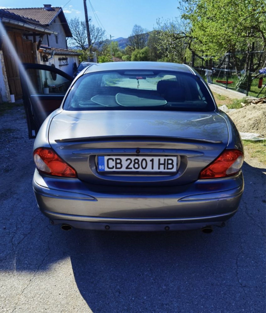 Jaguar X-Type 2.5 V6