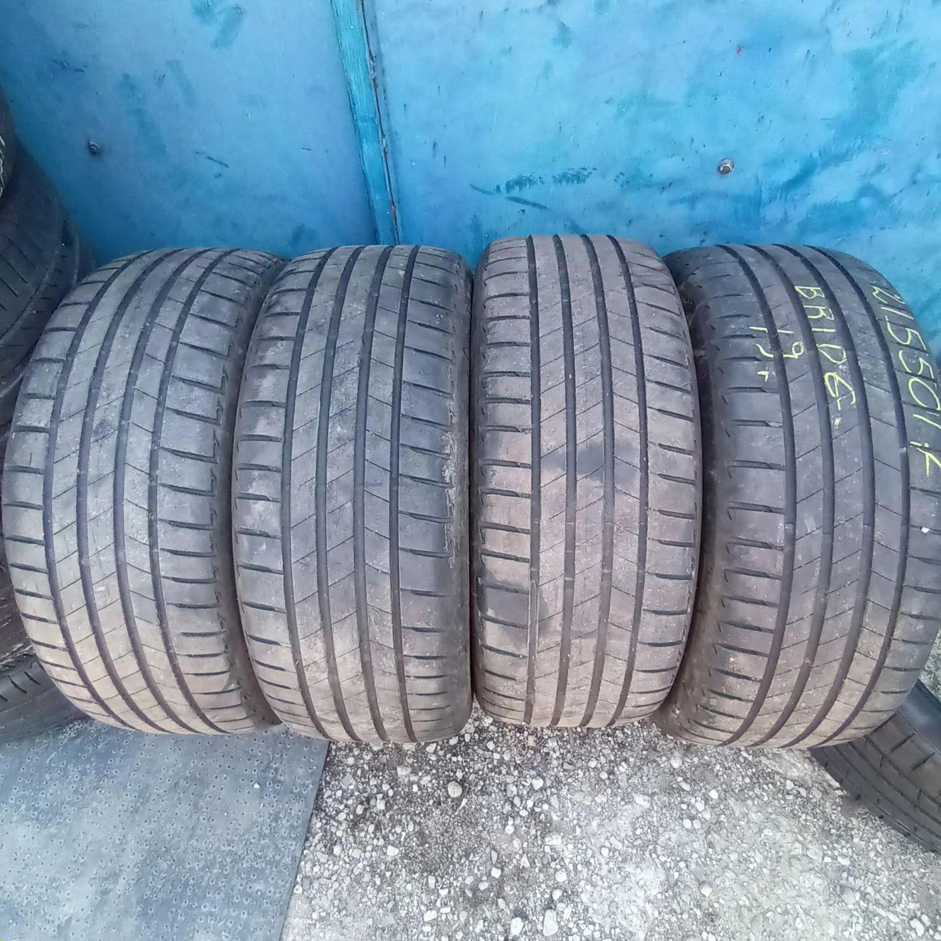 215 50 17 BRIDGESTONE 4броя летни дот 2019г