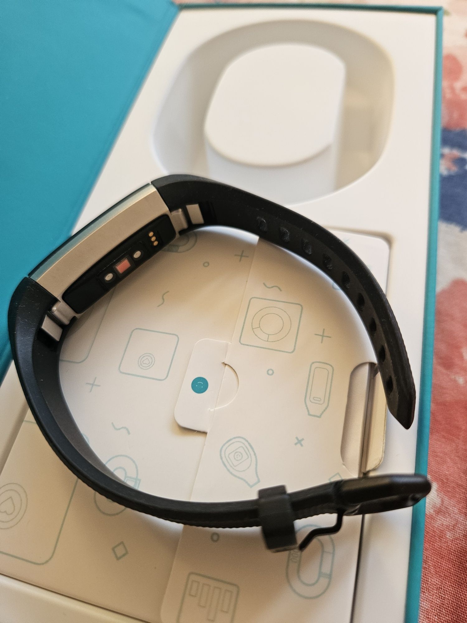 Fitbit alta hr фитнес гривна