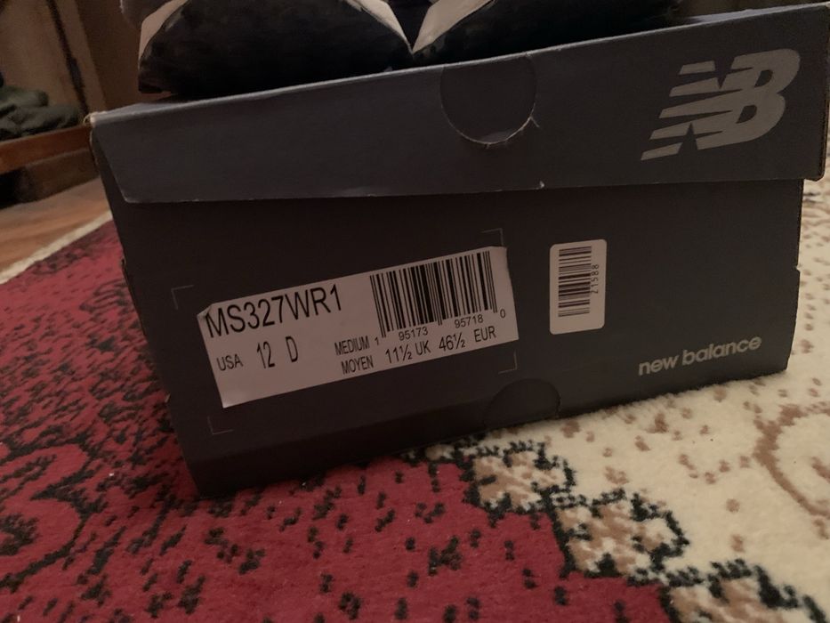 Маратонки NEW BALANCE 327