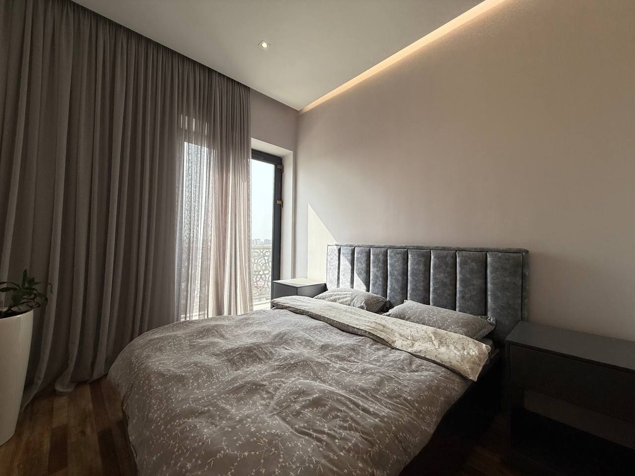 Продается 3х ком кв-ра, ЖК Meraas Residence, ор-р: мах-ля Ракат, 117м²