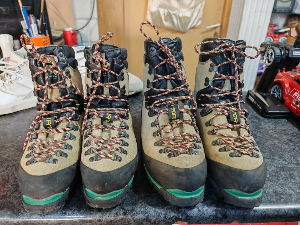 Туристически обувки La Sportiva 2 чифта