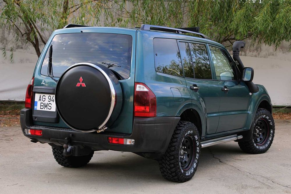 Mitsubishi Pajero V60 MK3 2006 2.5TDI