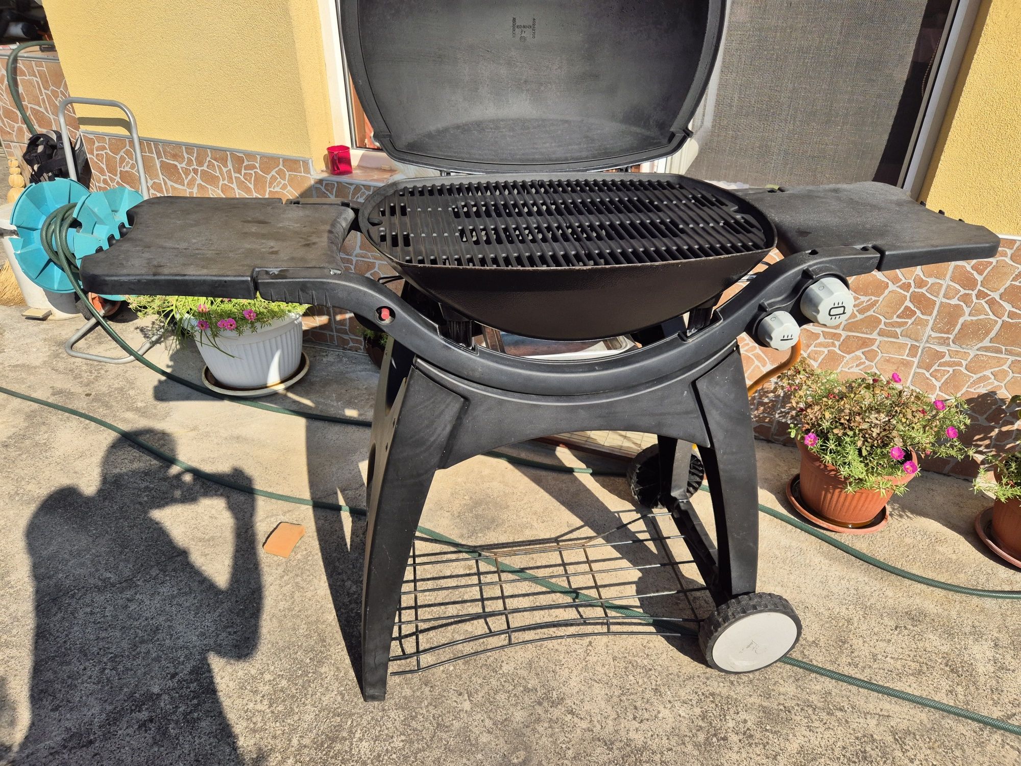 Газово барбекю Weber Q300