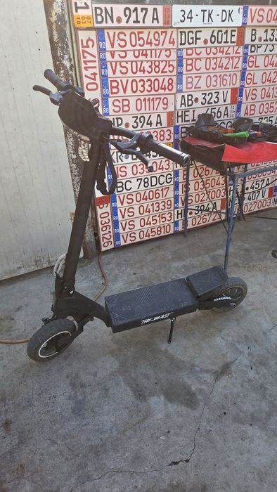 Kukirin G2 2025 custom cu contact cheie si voltmetru URGENT