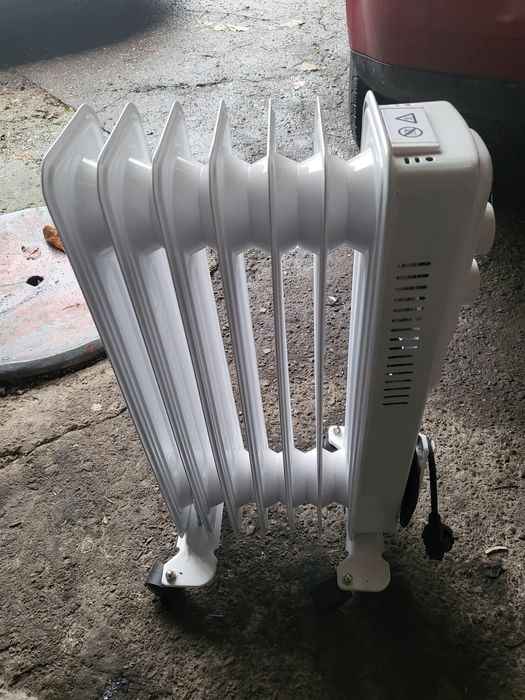 Calorifer electric pe ulei