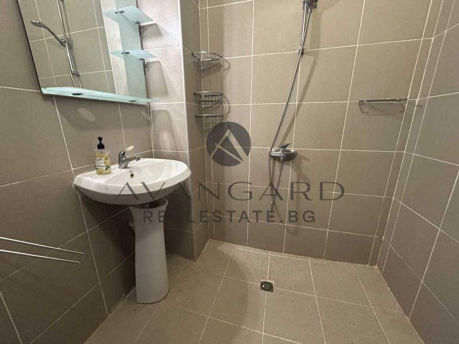 Продава се Тристаен апартамент в Пловдив, Кършияка - 85 кв.м за 1320 €/кв.м - Снимка #8