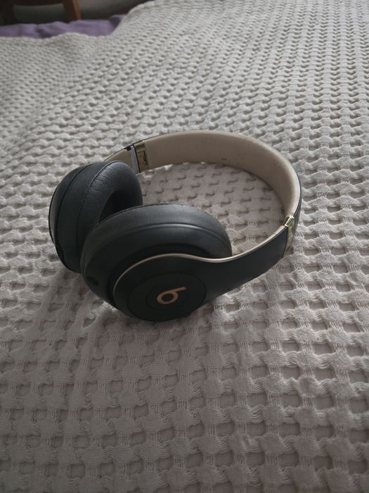 Beats Studio 3, за ремонт