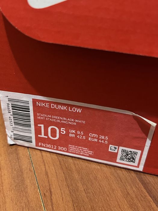 Nike dunk low stadium green “celtic”