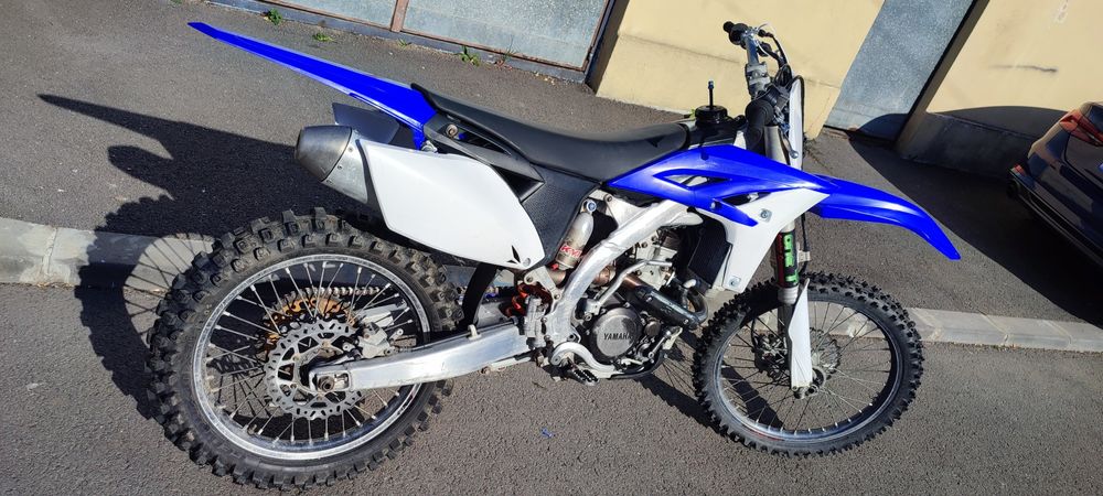 Vând YZ250F YZ 250 F - 250CC 2.5 - 2012 4Timpi