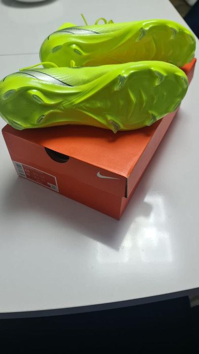 Ghete fotbal Nike Acc mărime 42