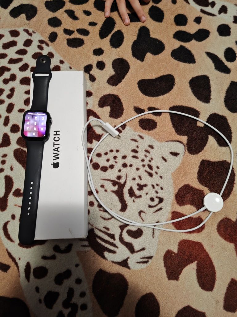 Apple watch se..