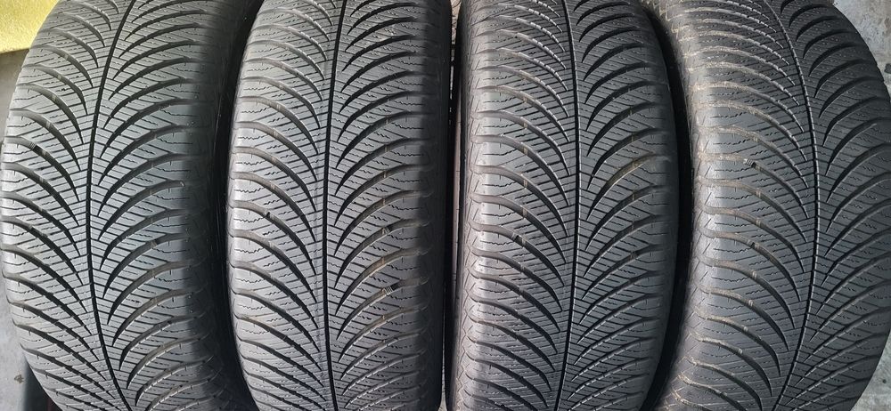 4 anvelope 215 55 17 goodyear 4seasons 2021 7,5mm