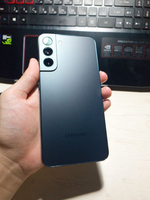 Samsung s22 plus на 128гб