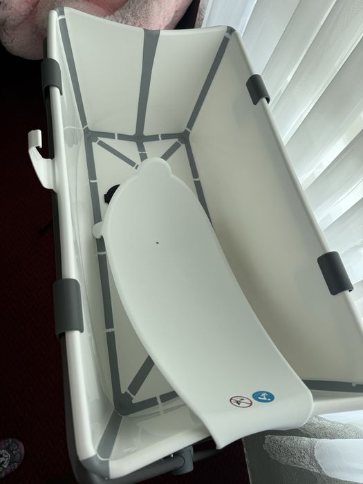 Вана Stokke за къпане на новородено