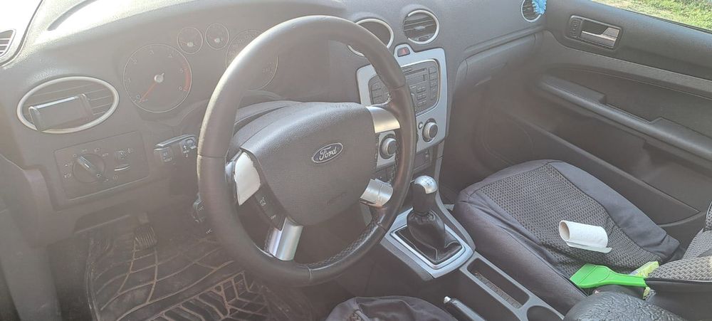 Ford Focus 2008 – 1.6 Diesel – Avariat frontal – Motor functional