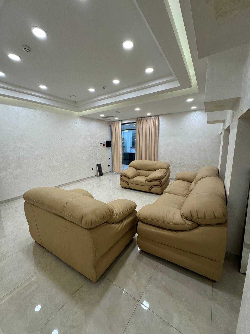 Chorsu Gold Center Markaz 34м2 1 этаж Золотой ряд , Готовый Бизнес
