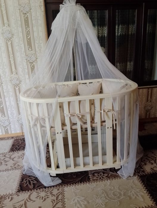 Bolalar divanchasi belanchak va manesh boladi.