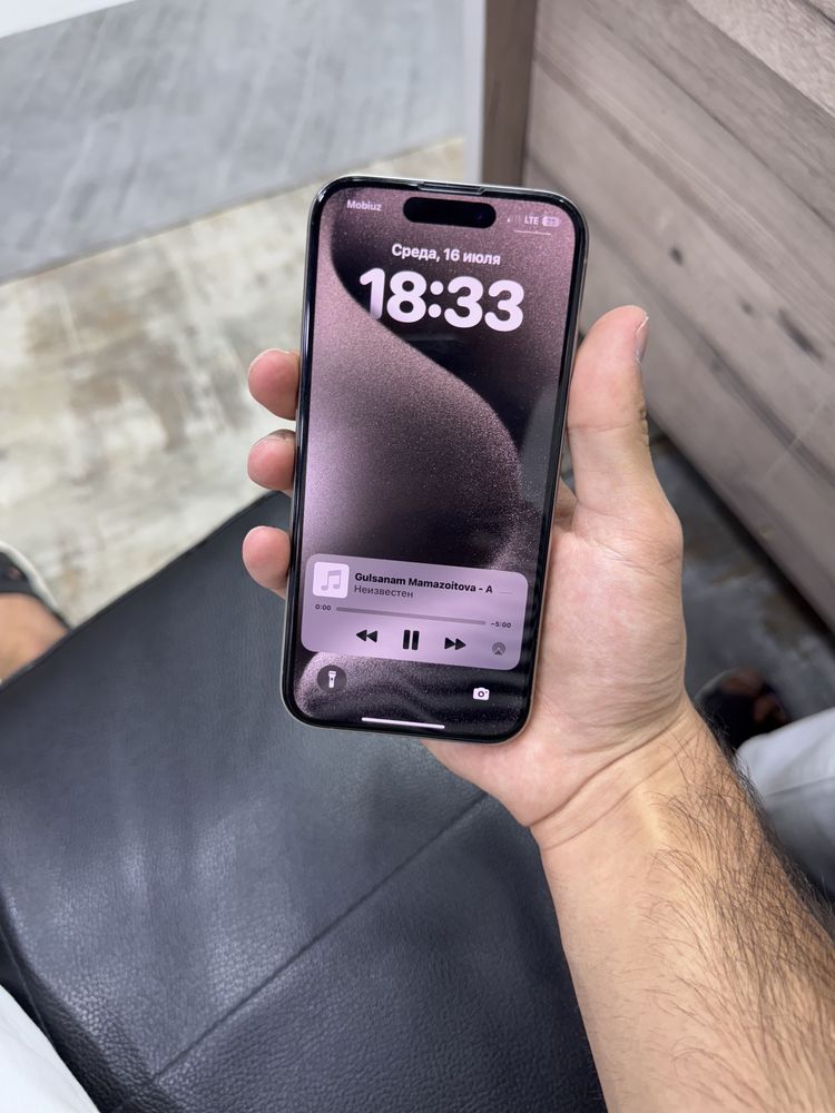 Iphone 15 pro 128 gb