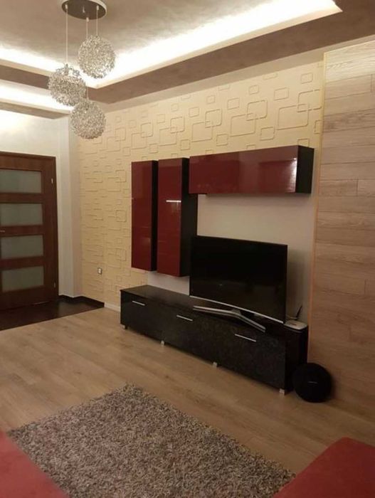 Двустаен апартамент в Зона Б-19