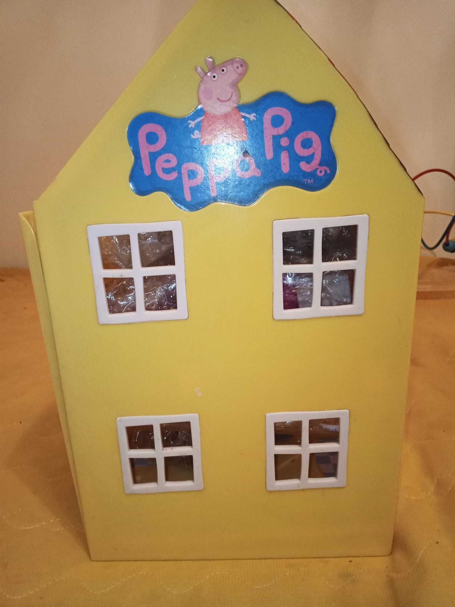 Jucarie Peppa pig Casa play house cu figurine george