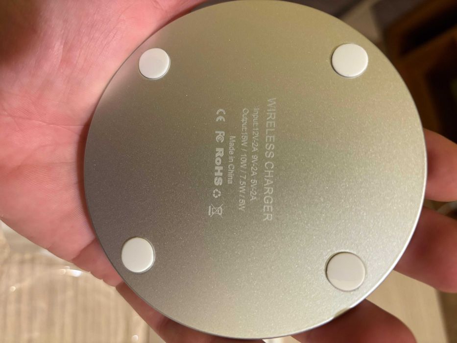 Techsuit - Wireless Charger Premium
