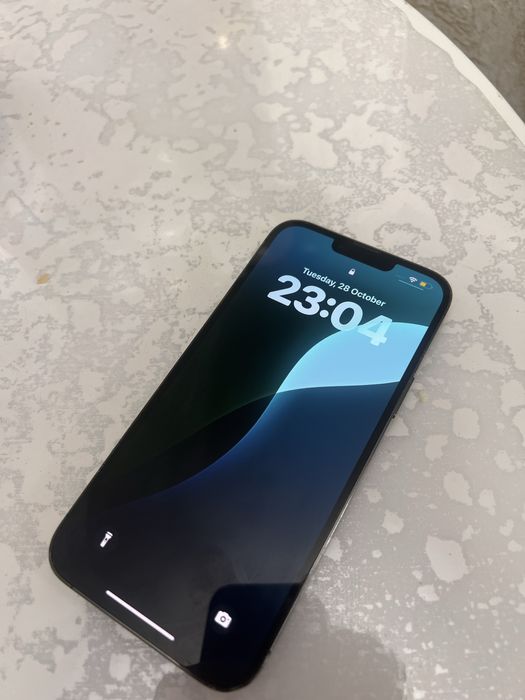 vand iphone 13 pro max