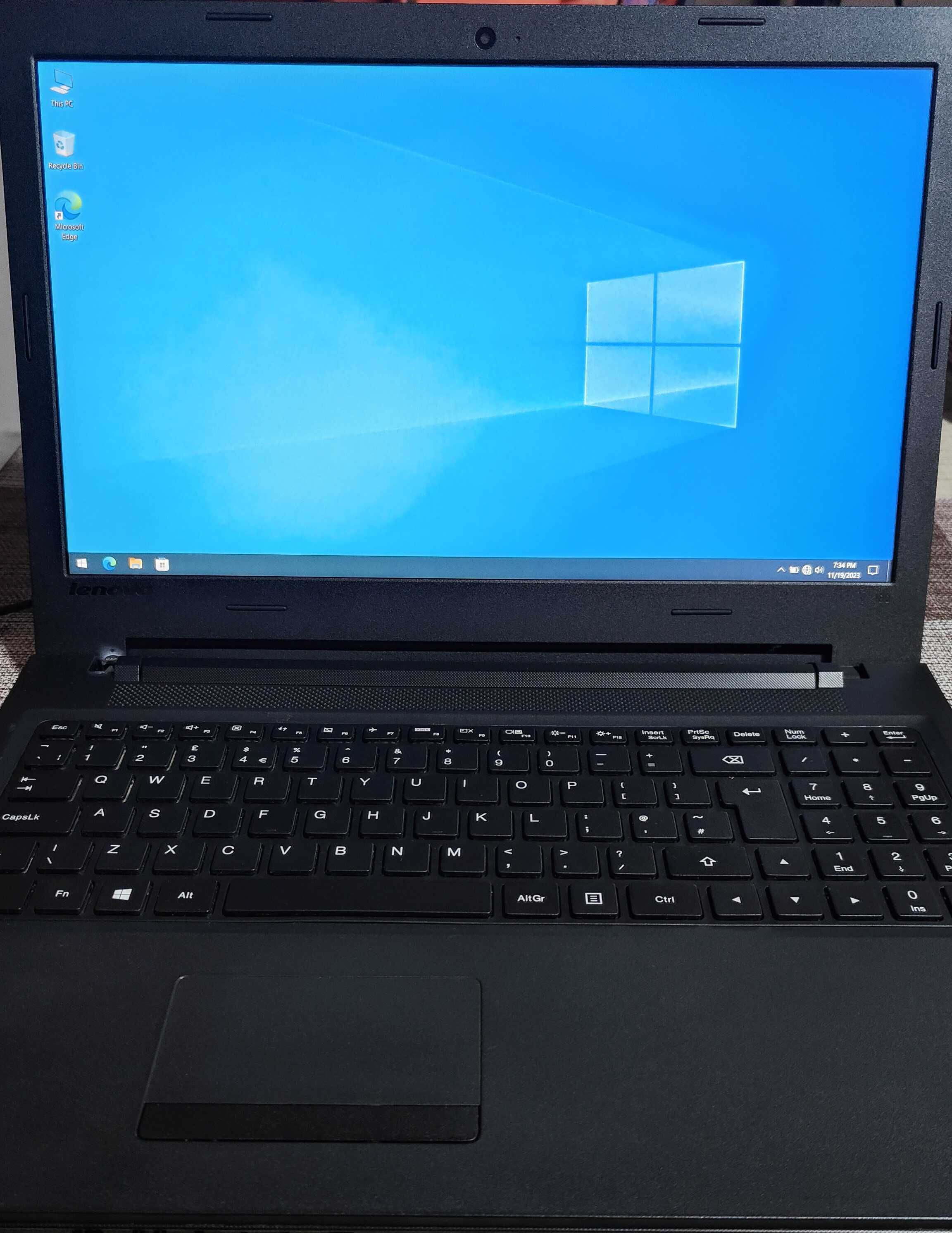 Laptop Lenovo IdeaPad 100-15IBD, cu procesor Intel® Core™i5-5200U