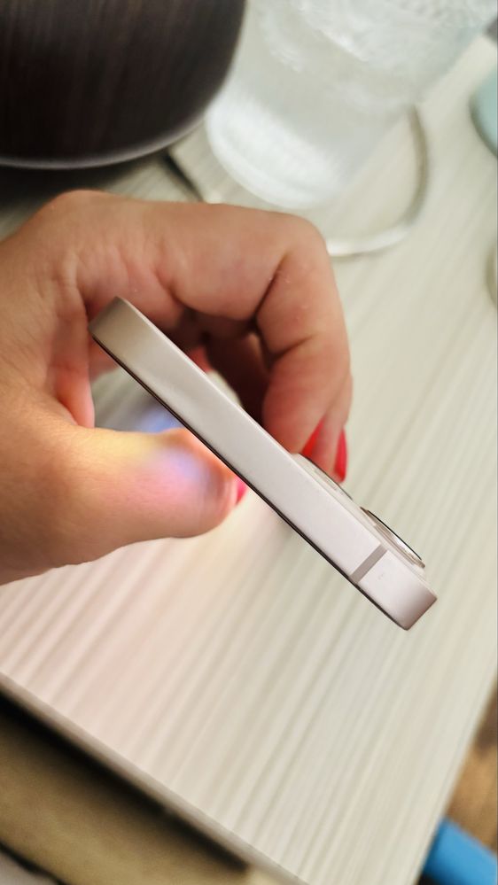 iPhone 13 добро състояние