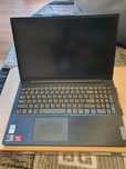 Laptop Lenovo cu procesor AMD Ryzen 7 5700U