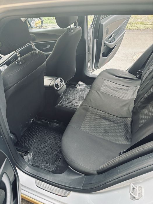 Мерцедес Е220 194коня 2017г