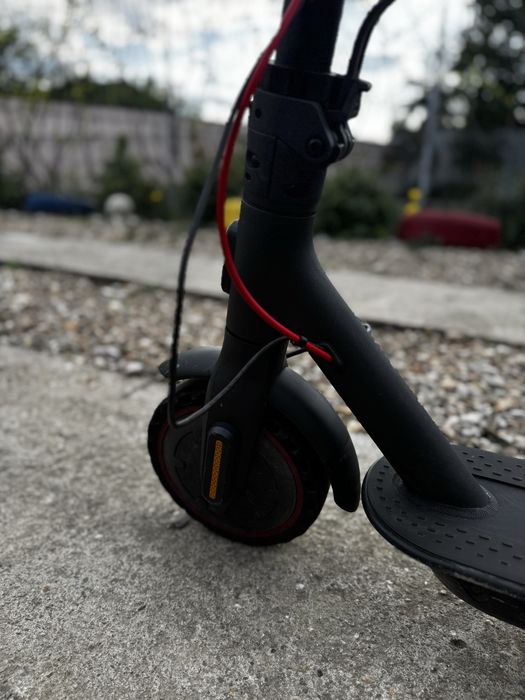 Trotineta electrica Xiaomi Mi Pro 2