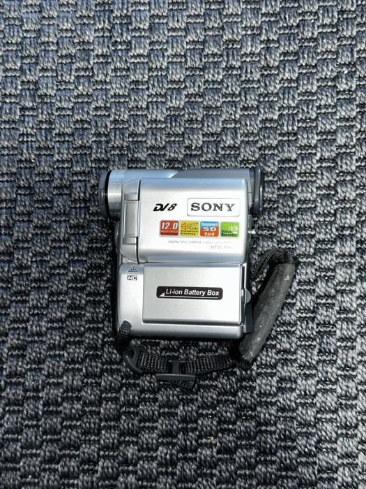 Sony DV8 Camcoder
