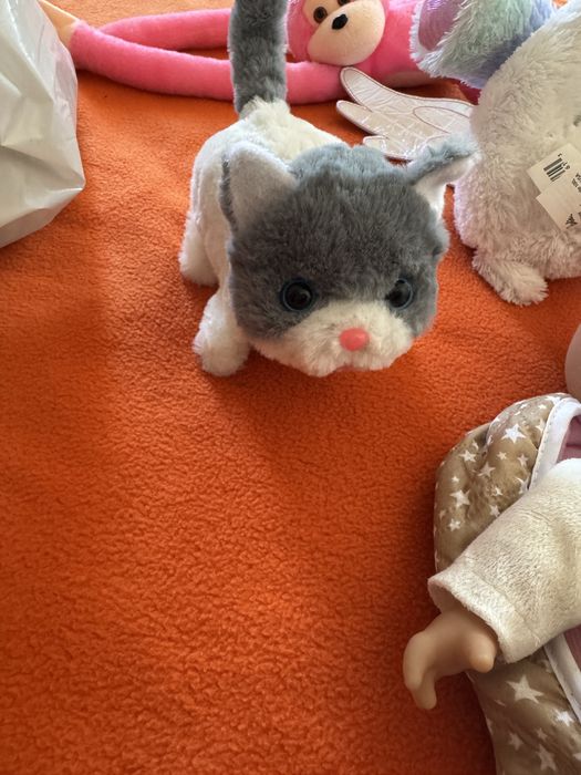 Интерактивни играчки