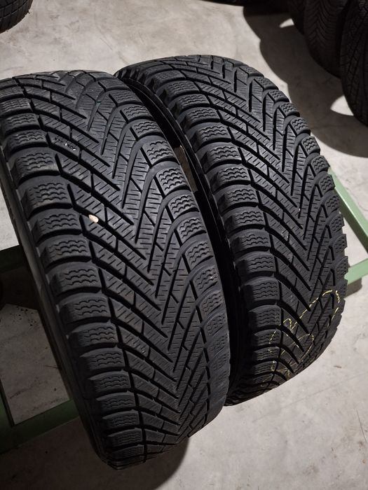 2 Anvelopele de iarnă 185 60 r15 Pirelli