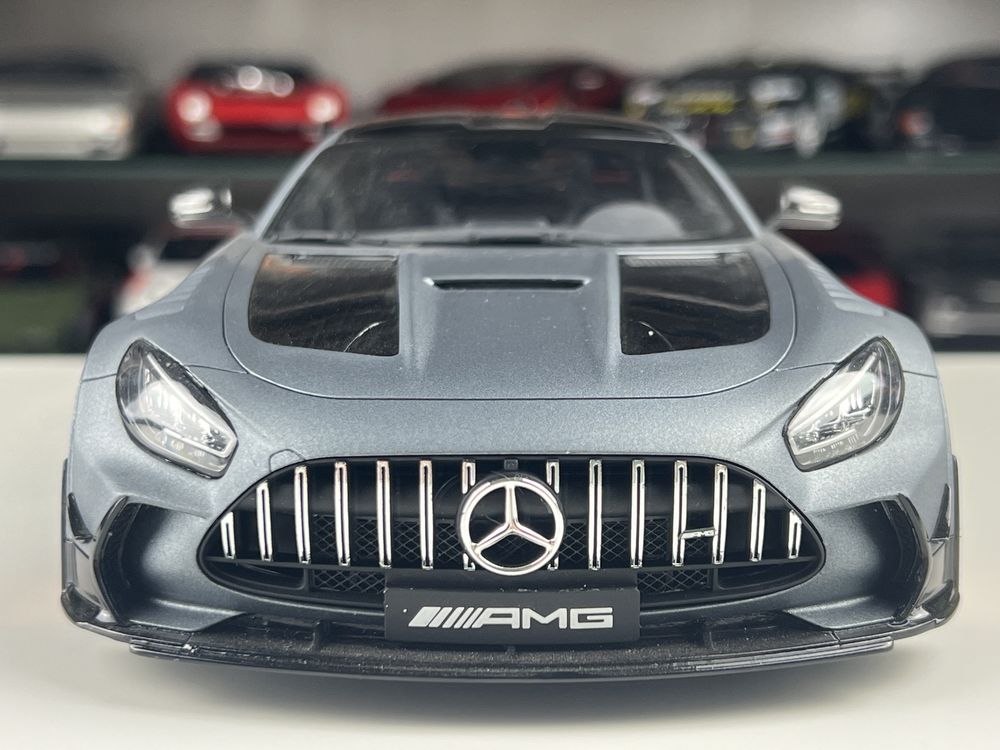 Mercedes Benz AMG GT Black Series 1:18 Gt Spirit