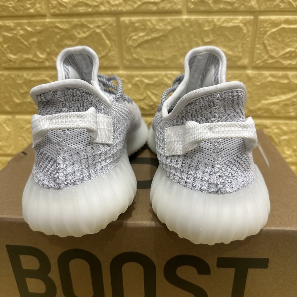 36-45 Yeezy 350 v2 Static  reflective