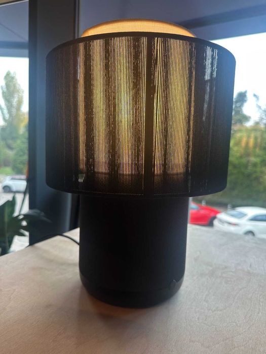 SYMFONISK лампа с Wi-Fi тонколона (чисто нова)
