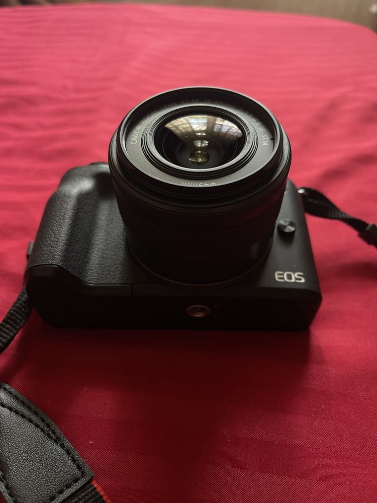 Canon mirrorless eos m50