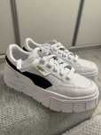 Sneaker Puma din piele noi, marimea 40
