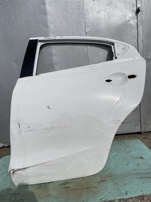 Задна лява врата за Mazda 2 Мазда 2  2014-2020г