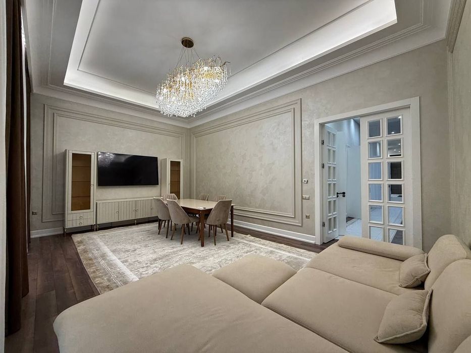 200м2Срочная Продажа 5/1/10*Улица: Катта Мирабад
ЖК: "MIRABAD PALACE"